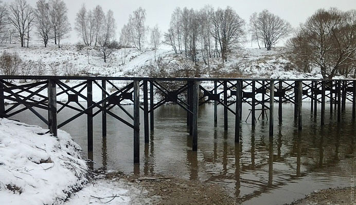 Свайные мосты: надежное решение для преодоления водных преград в Новодвинске от 57024 руб